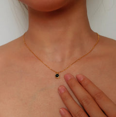 PROJEKTIONSHALSBAND MED PERSONLIGT FOTOHÄNGE